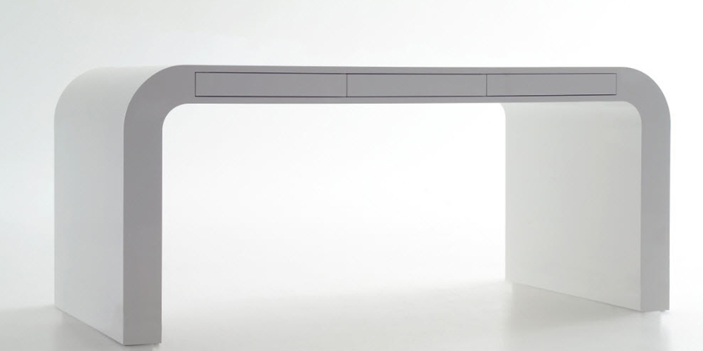 modern-signalement-desk.jpg